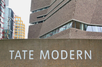 Tate Modern Tour LivTours